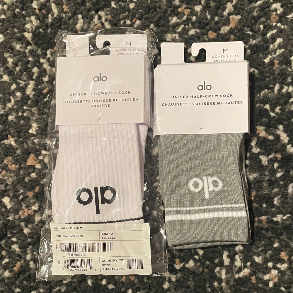 ALO Yoga Unisex Socks in Gray and White Bundle of 2